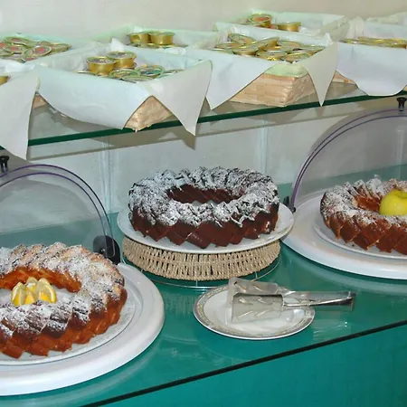 Cote D'est 酒店 3*