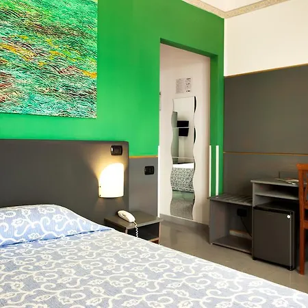 Cote D'est 酒店 梅伦杜尼奥