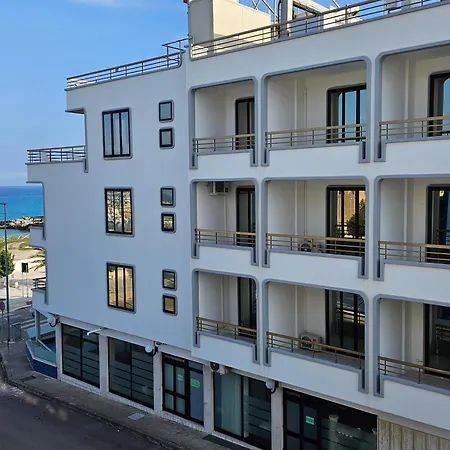 Côte D'est 3*