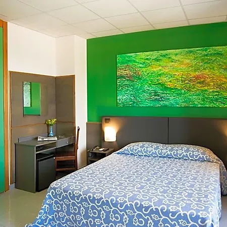 Cote D'est Hotel San Foca